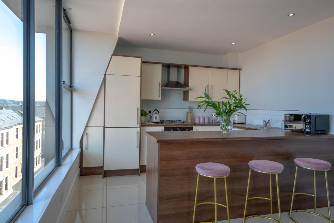 Rooftop Apartment At Queens Beautiful Views Belfast Buitenkant foto