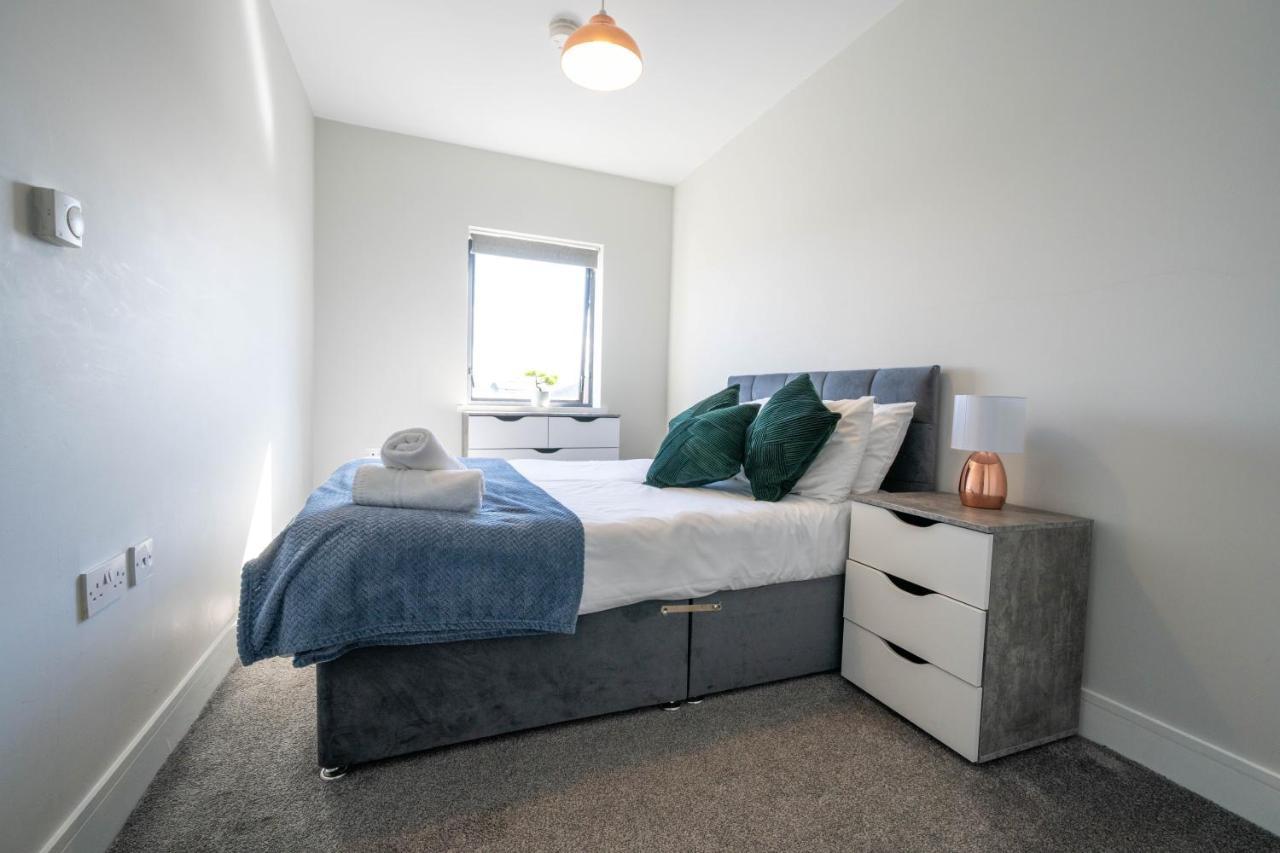 Rooftop Apartment At Queens Beautiful Views Belfast Buitenkant foto